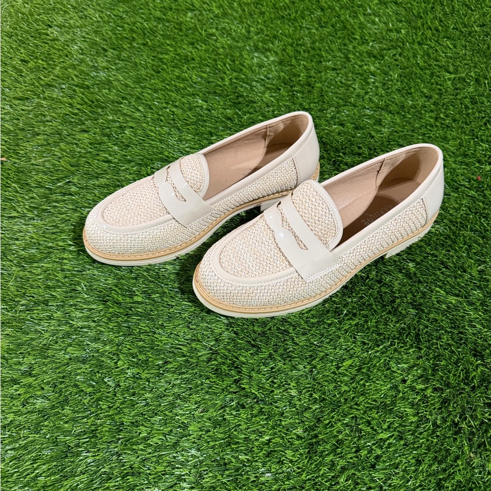 Women's Cream Loafers